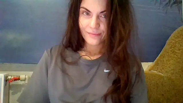 AliceTailor online show from November 14, 2025, 4:49 am