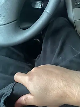 mocinhohrc online show from October 28, 2025, 4:06 pm