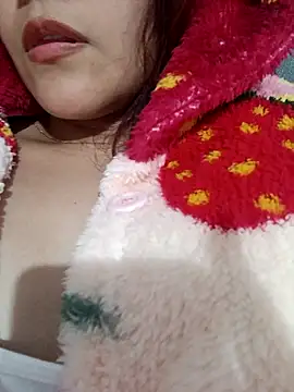 ZUCAAT online show from November 13, 2025, 4:27 am