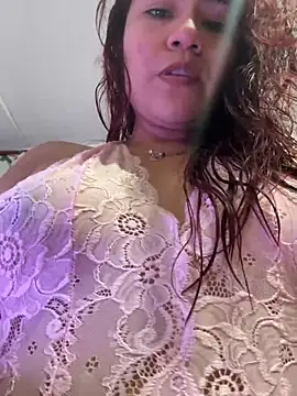 ZUCAAT online show from February 22, 2025, 5:44 am