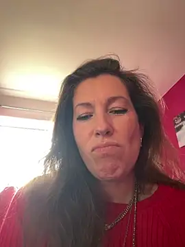 Lwhite1 online show from April 9, 2026, 4:24 pm