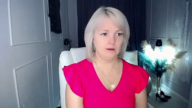 Juarnea online show from November 19, 2025, 7:30 am