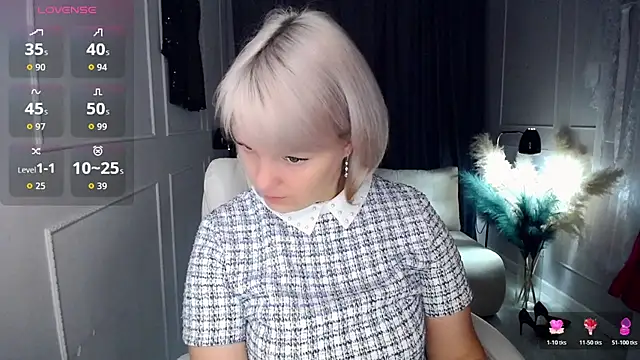 Juarnea online show from November 18, 2025, 7:11 am