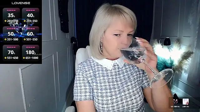 Juarnea online show from February 22, 2026, 5:32 am