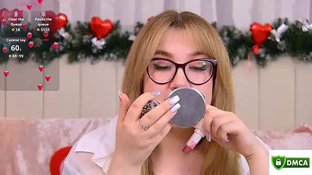 Snapshot of Nancy_Mooree chatting on February 28, 2026, 1:11 pm Nancy Mooree online show from February 28, 2026, 1:11 pm