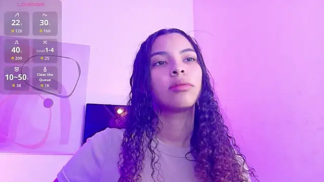 littleebonny online show from June 30, 2026, 12:49 pm