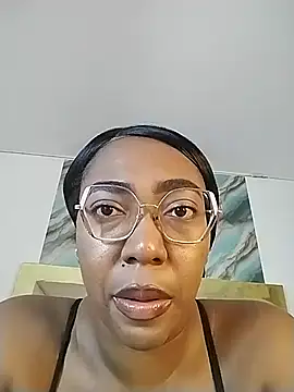 dirtyvictoria online show from June 5, 2026, 8:14 pm