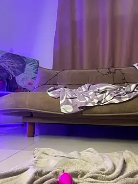 Snapshot of Charlotee_ chatting on January 28, 2025, 7:11 am Charlotee online show from January 28, 2025, 7:11 am