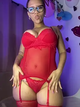 Snapshot of Charlotee_ chatting on February 15, 2025, 5:09 am Charlotee online show from February 15, 2025, 5:09 am