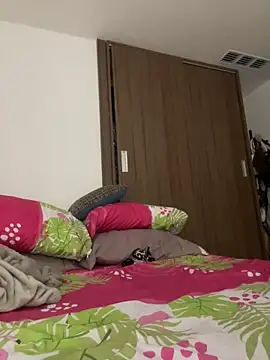 Snapshot of Charlotee_ chatting on September 27, 2025, 9:26 am Charlotee online show from September 27, 2025, 9:26 am