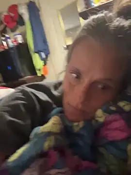 Snapshot of vixendoll87 chatting on March 5, 2025, 6:23 pm vixendoll87 online show from March 5, 2025, 6:23 pm