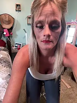 Snapshot of vixendoll87 chatting on November 10, 2025, 6:57 pm vixendoll87 online show from November 10, 2025, 6:57 pm