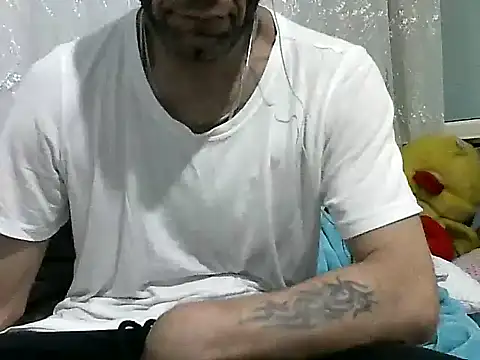 Snapshot of Aktorihann chatting on October 23, 2025, 11:47 pm Aktorihann online show from October 23, 2025, 11:47 pm