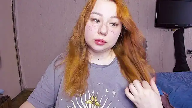 Snapshot of Milafoxxxy chatting on January 28, 2025, 4:29 am Milafoxxxy online show from January 28, 2025, 4:29 am