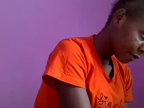 Snapshot of Cute_tamara chatting on January 15, 2025, 8:20 am Cute tamara online show from January 15, 2025, 8:20 am