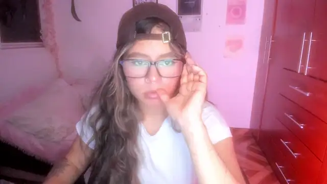 StephaniFox online show from January 14, 2026, 12:47 am