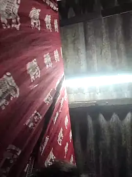 HotSexyBoudi online show from October 28, 2025, 8:46 am