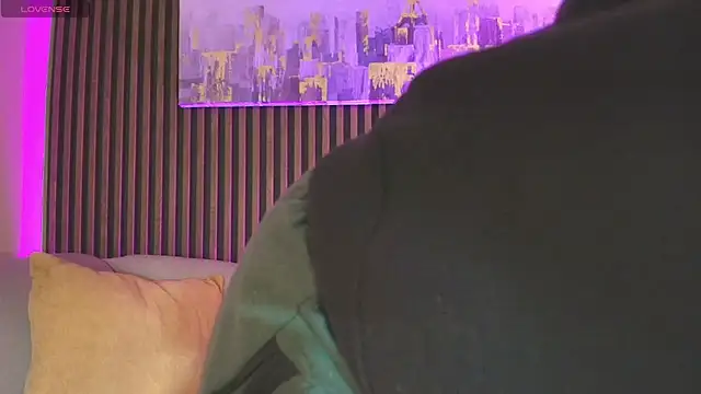 Snapshot of Tamaraakins chatting on November 30, 2025, 1:01 pm Tamaraakins online show from November 30, 2025, 1:01 pm