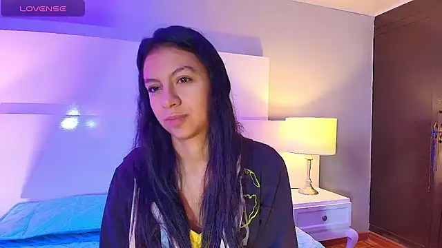 Snapshot of Tamaraakins chatting on September 9, 2025, 12:47 pm Tamaraakins online show from September 9, 2025, 12:47 pm