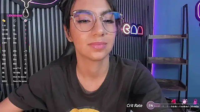 Snapshot of Tamaraakins chatting on March 18, 2025, 6:50 pm Tamaraakins online show from March 18, 2025, 6:50 pm