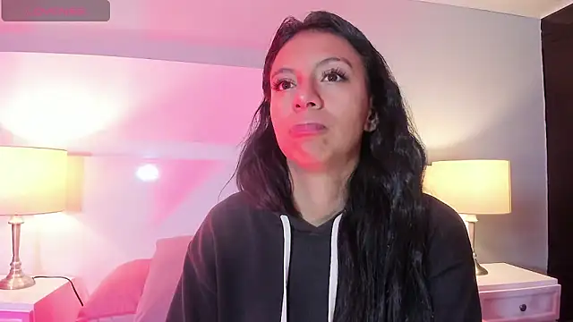 Snapshot of Tamaraakins chatting on October 24, 2025, 1:10 pm Tamaraakins online show from October 24, 2025, 1:10 pm