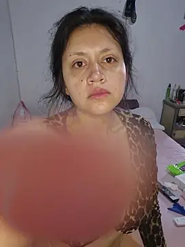 Snapshot of lombarlana-89 chatting on November 19, 2025, 12:49 pm lombarlana-89 online show from November 19, 2025, 12:49 pm