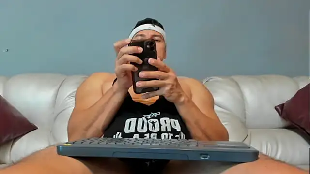 derekk frostt online show from September 8, 2025, 3:00 pm