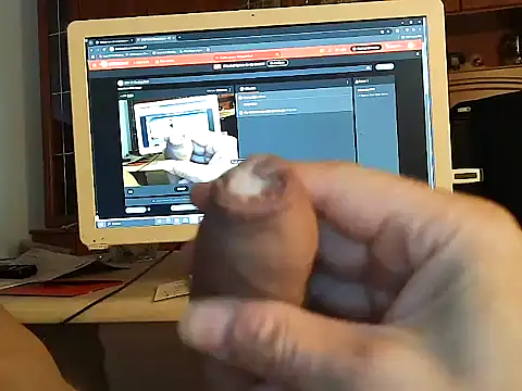 Snapshot of Sexy-boy29 chatting on December 25, 2024, 4:00 pm Sexy-boy29 online show from December 25, 2024, 4:00 pm