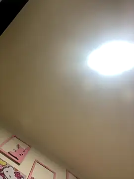 Snapshot of Kimmymadison- chatting on December 3, 2025, 5:56 pm Kimmymadison- online show from December 3, 2025, 5:56 pm