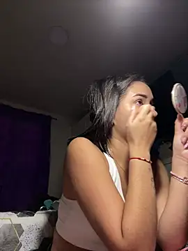 Snapshot of Kimmymadison- chatting on January 11, 2026, 7:54 pm Kimmymadison- online show from January 11, 2026, 7:54 pm