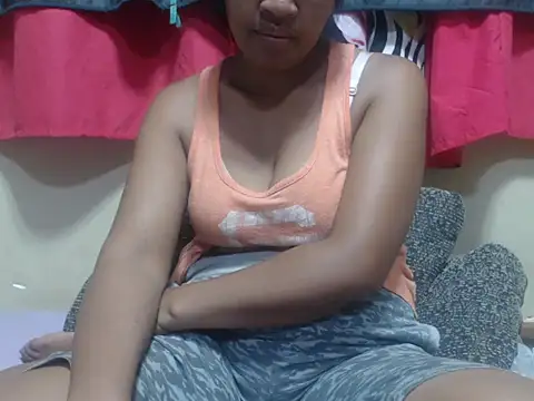 Linda sexy online show from February 25, 2026, 3:01 pm