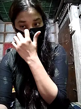 Snapshot of Aruyeshi- chatting on September 25, 2025, 3:34 am Aruyeshi- online show from September 25, 2025, 3:34 am