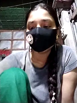 Snapshot of Aruyeshi- chatting on October 8, 2025, 8:16 am Aruyeshi- online show from October 8, 2025, 8:16 am