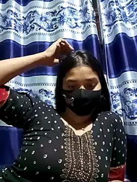 Snapshot of Aruyeshi- chatting on March 19, 2025, 5:52 am Aruyeshi- online show from March 19, 2025, 5:52 am