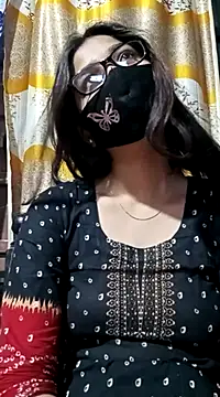 Snapshot of Aruyeshi- chatting on March 15, 2025, 10:46 am Aruyeshi- online show from March 15, 2025, 10:46 am