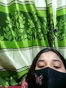 Snapshot of Aruyeshi- chatting on March 13, 2025, 9:21 am Aruyeshi- online show from March 13, 2025, 9:21 am