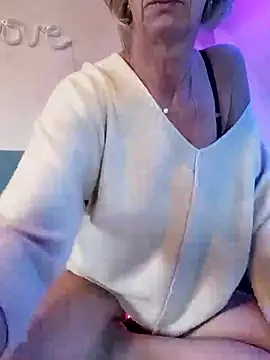 tatianasexymilf online show from February 15, 2026, 10:36 am