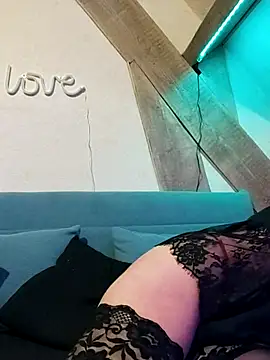 Snapshot of tatianasexymilf chatting on November 30, 2025, 4:08 pm tatianasexymilf online show from November 30, 2025, 4:08 pm