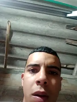 Restrepo300 online show from October 14, 2025, 3:01 pm