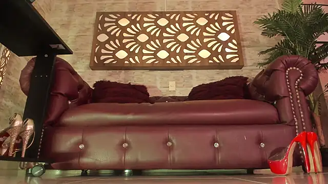 Snapshot of MissAgata chatting on March 12, 2025, 9:35 pm MissAgata online show from March 12, 2025, 9:35 pm