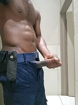 Petrossa online show from April 6, 2026, 1:12 am