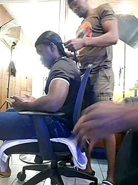 Petrossa online show from April 11, 2026, 10:41 am