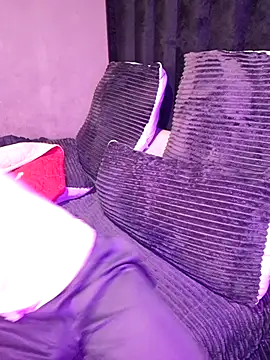 Petrossa online show from April 1, 2026, 6:48 am