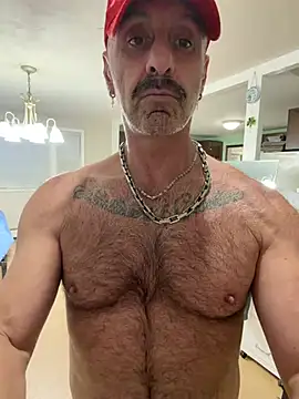 Snapshot of DaddySnowXX chatting on May 6, 2026, 11:09 pm DaddySnowXX online show from May 6, 2026, 11:09 pm