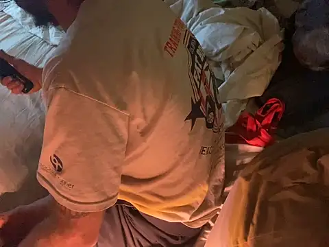 Snapshot of WilldoPita chatting on January 25, 2025, 10:39 pm WilldoPita online show from January 25, 2025, 10:39 pm