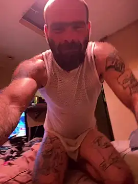 Snapshot of WilldoPita chatting on January 1, 2025, 1:47 am WilldoPita online show from January 1, 2025, 1:47 am