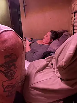 Snapshot of WilldoPita chatting on January 5, 2025, 3:32 am WilldoPita online show from January 5, 2025, 3:32 am