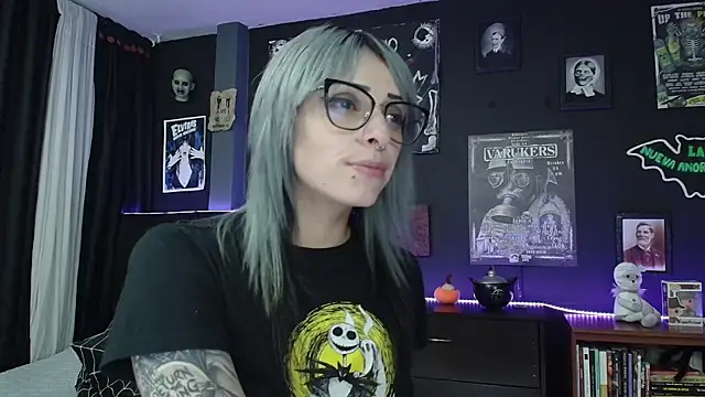 Snapshot of Goddess_Mortem chatting on November 25, 2025, 11:27 pm Goddess Mortem online show from November 25, 2025, 11:27 pm