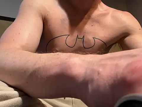 Snapshot of trash4cash chatting on January 11, 2026, 6:09 am trash4cash online show from January 11, 2026, 6:09 am