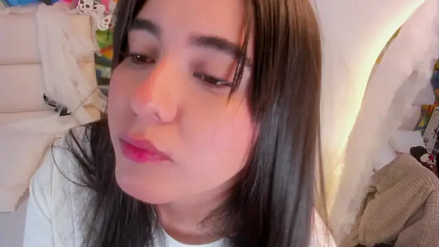 Snapshot of Liana_Bernocchi chatting on October 5, 2025, 8:21 pm Liana Bernocchi online show from October 5, 2025, 8:21 pm